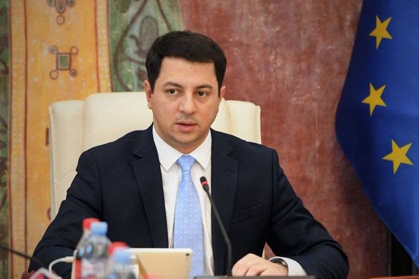 არც ნიკა გვარამიაა თავისუფალი მედია და არც მიხეილ სააკაშვილია დემოკრატიის შუქურა-არჩილ თალაკვაძე