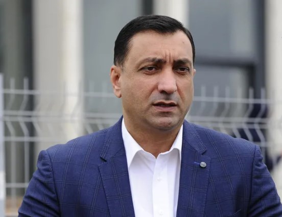არ უნდა დაველოდოთ 2023 წელს და პირობების შესრულების კვალდაკვალ, კანდიდატის სტატუსი უახლეს ვადაში უნდ