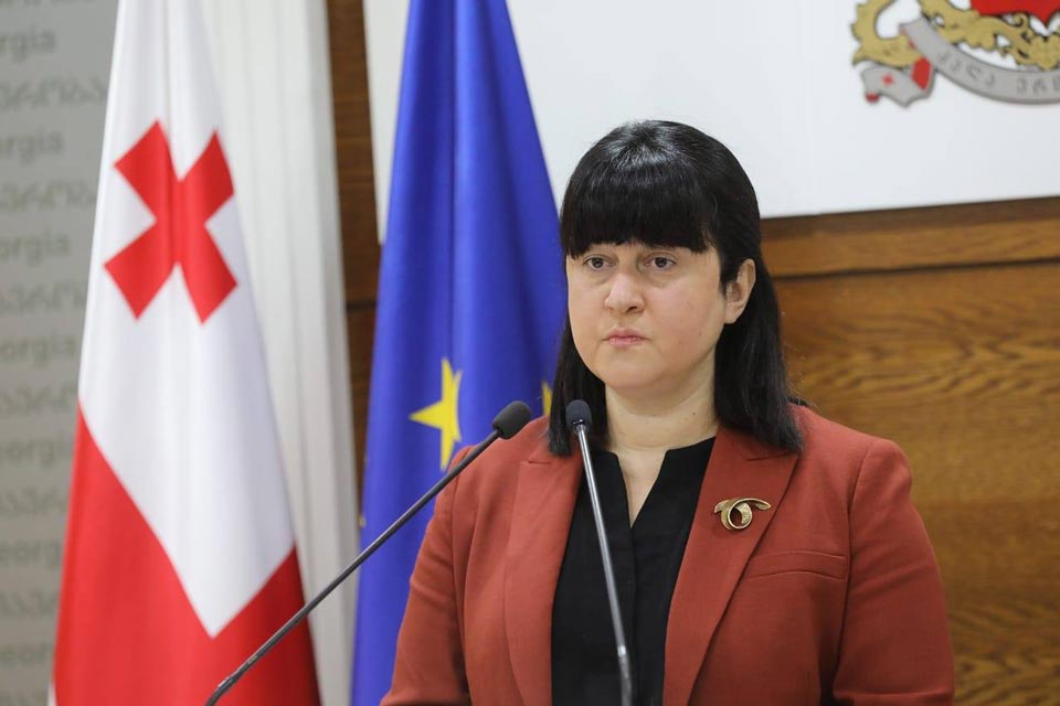ამირან გამყრელიძის გადადგომის შემდეგ, დაავადებათა კონტროლის ცენტრის ხელმძღვანელის მოვალეობას თამარ გ