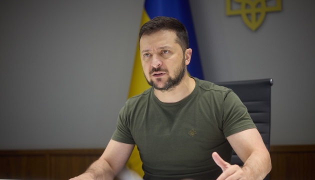 ვოლოდიმირ ზელენსკი ევროკავშირს რუსეთის მოქალაქეებისთვის სავიზო შეზღუდვების დაწესებისკენ მოუწოდებს