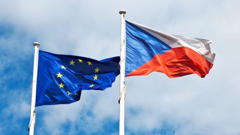 ჩეხეთი რუსეთის მოქალაქეებისთვის შენგენის ვიზების გაცემის შეზღუდვას მხარს უჭერს