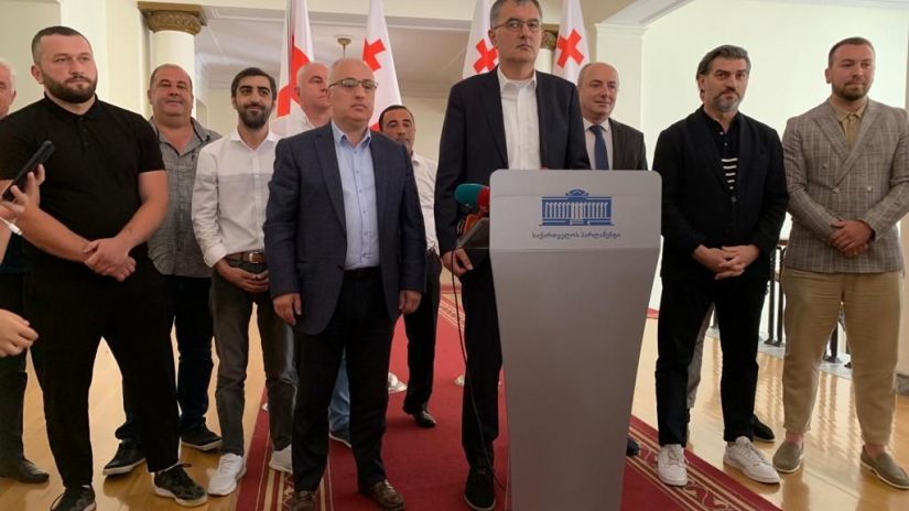 „ხალხის ძალა“ - საზოგადოება უნდა დაინტერესდეს, რა მიზნით გამოყოფდა ამერიკის ხელისუფლება საქართველოზე