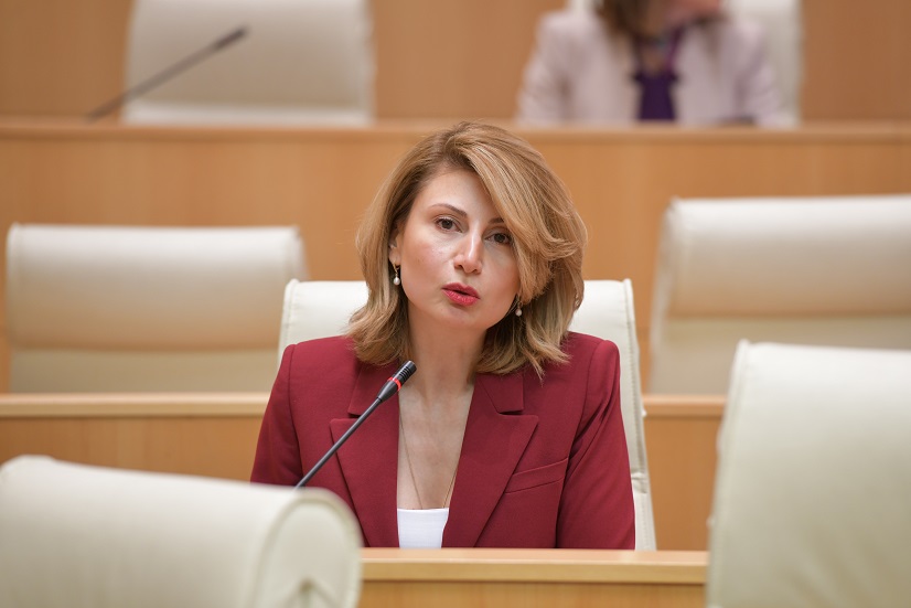 ევროპის საბჭოში ელჩად დანიშვნის გამო, საპროცედურო საკითხთა კომიტეტმა თამარ ტალიაშვილისთვის სადეპუტატ