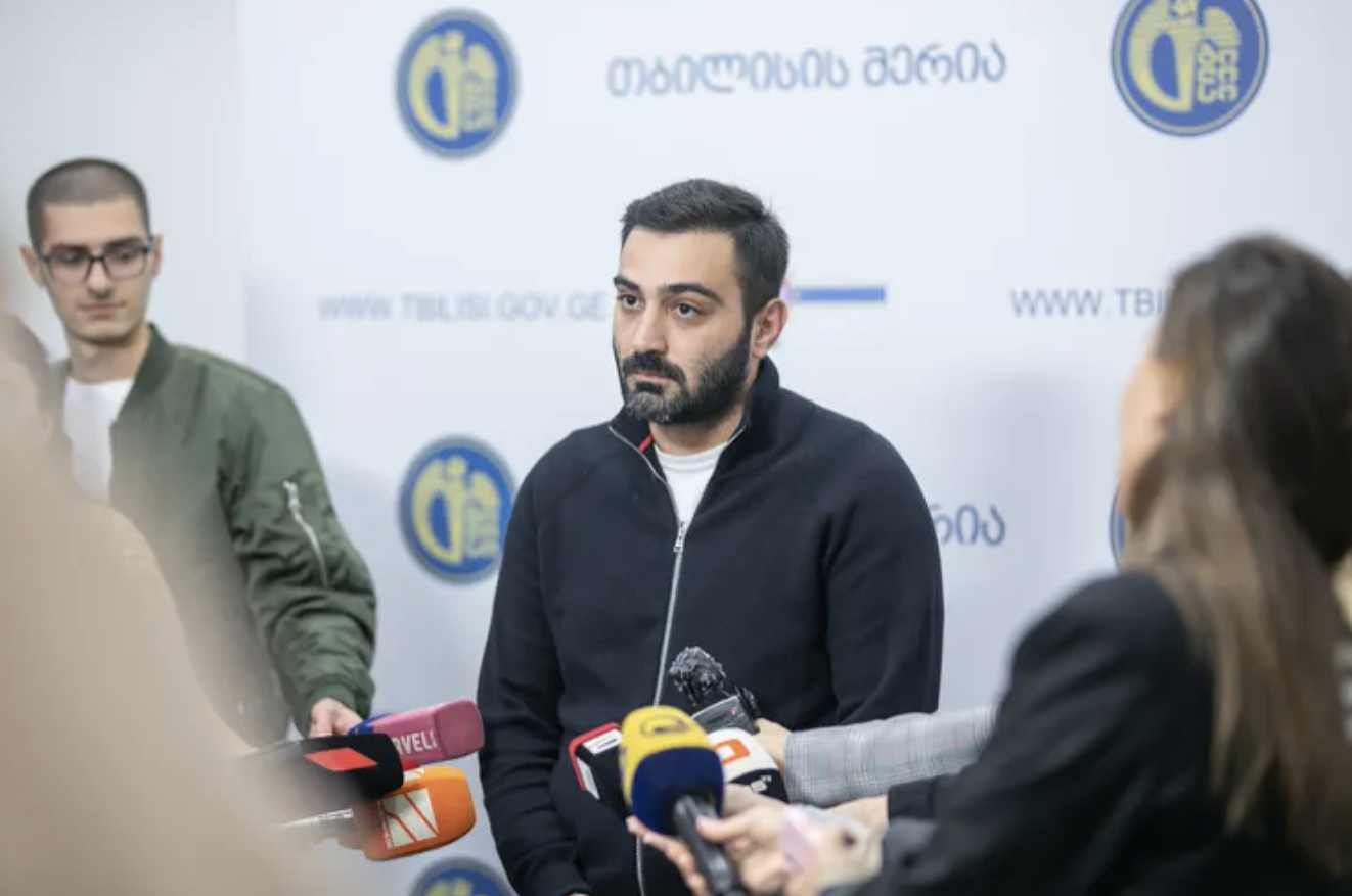 მერიის გარემოს დაცვის სამსახურის უფროსი ვაკის პარკზე - ტერიტორიაზე მოწყობილი ყველა სამუშაო შესრულებუ