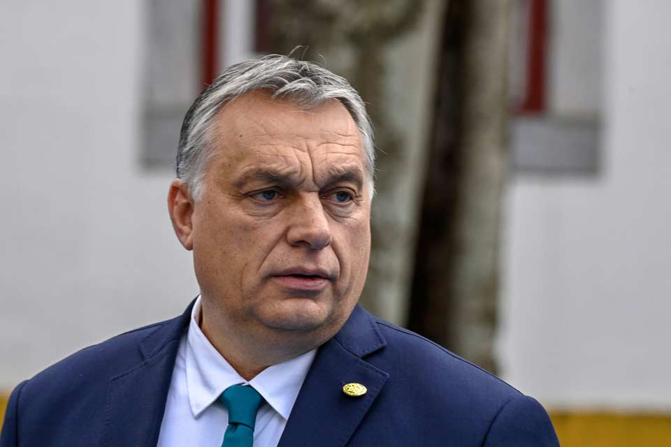 ვიქტორ ორბანის განცხადებით, აშშ უკრაინის ფულით და იარაღით მომარაგებას თუ შეწყვეტს, ომი შეწყდება