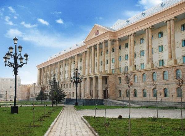 ამერიკელმა გასტროენტეროლოგი სასამართლო პროცესზე - კახექსია სააკაშვილის სასჯელის მოხდისგან გათავისუფლ