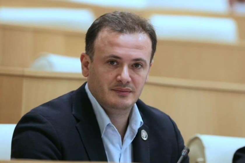 ირაკლი ზარქუა „ნაციონალურ მოძრაობაზე“ - დე ფაქტო ყველაზე დიდი ოპოზიციური გაერთიანების დასასრულის დას