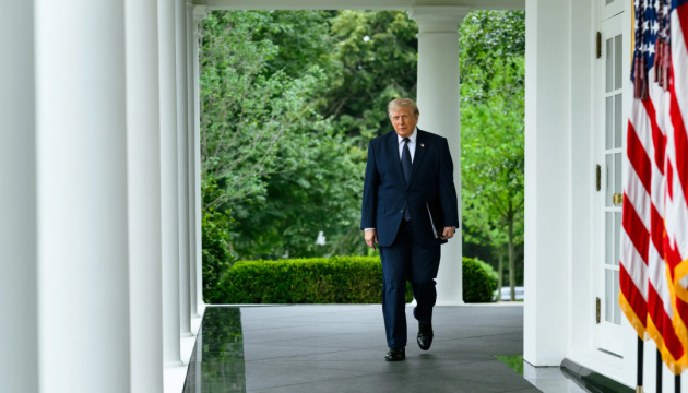 Trump announces 'big things' in war with Iran