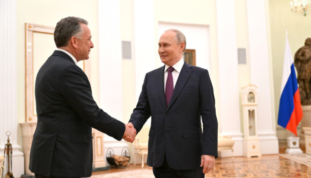 Putin-Witkoff meeting lasts about three hours